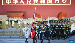 Flag-raising ceremony held at Tian'anmen Square to mark 75th founding anniv. of PRC