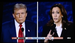 U.S. candidates in tight race a week before presidential elections