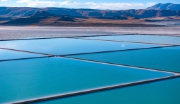 Zabuye Salt Lake in SW China's Xizang offers breathtaking scenery, green solution to lithium carbonate production