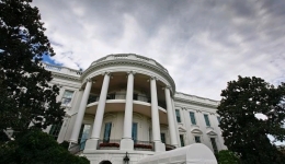 特朗普提名马萨德·布洛斯担任阿拉伯和中东事务高级顾问