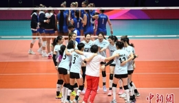 女排世俱杯：天津女排力克意大利劲旅 取得两连胜