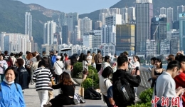 今年前11个月访港旅客突破4000万人次