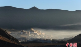 Winter Tour in Shangri-La Continuously 