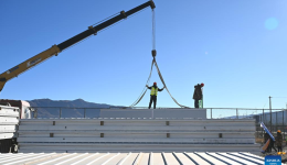 Earthquake relief on 'roof of world' highlights China's speed, compassion