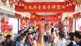 In pics: ethnic Tajik train conductor's journey amid China's Spring Festival travel season
