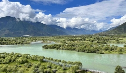 Xizang maintains world-class ecological standards