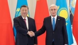 Xinhua Headlines: China, Kazakhstan to boost ties for regional, global peace, development