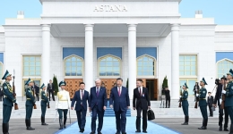 Xi leaves Astana after attending 2nd China-Central Asia Summit