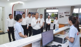 China's top legislator calls on people's congresses to advance development, reform