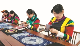 Qinghai rides carpets, culture to new prosperity