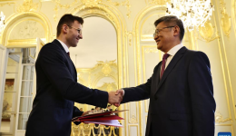 Chinese Embassy in France holds ceremony for handover of historical Songhu Battle photos
