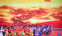 Gala held in Lhasa to mark 60th founding anniv. of Xizang Autonomous Region