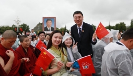 【Glorious 60 Years】Happy Faces at the Grand Gathering to Celebrate Xizang Autonomous Region’s 60th Founding Anniversary