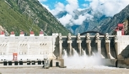 西藏全区供电可靠率达到99.6%——雪域高原用上稳定绿电