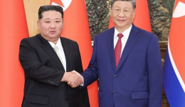 习近平同朝鲜劳动党总书记、国务委员长金正恩举行会谈