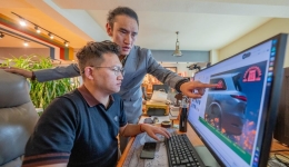 Pic story: Young designer promotes Tibetan cultural and creative products