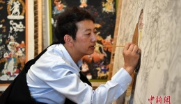 A Post-1985 Tibetan Artist from Sichuan Province: Upholding the Miantang School of Thangka Art