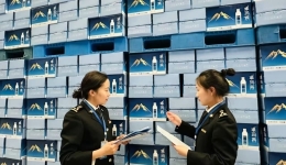 “十四五”期间西藏与香港货物贸易进出口额达1.84亿元 特色产品与便捷通道激活合作活力