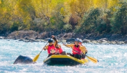 The 2025 Basum Tso International Rafting Open Concludes Successfully in Nyingchi, Xizang