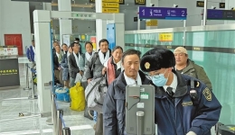 织好“金纽带” 架起“黄金桥”——里孜口岸开通两周年工作纪实