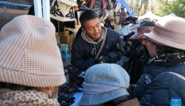 Supply and marketing fair held in Lhasa