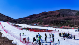 四川省第八届全民健身冰雪季1月5日启动 超百场冰雪活动燃动寒冬｜“川”越冰雪遇见你