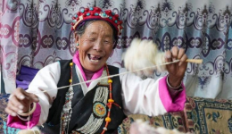 Sufferings of former serfs in old Xizang in Western accounts and their new life today