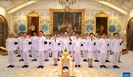Thailand's new coalition gov't sworn in