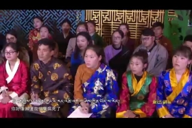 ཟུར་ལུགས་གསོ་རིག་གི་སྲོལ་འབྱེད་མཁན་ཟུར་མཁར་མཉམ་ཉིད་རྡོ་རྗེ།