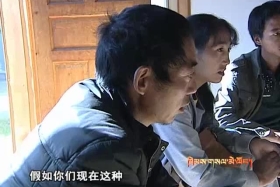 ཁྲིམས་དཔོན་གྱིས་ཕ་ཡུལ་ལ་བཅངས་པའི་བརྩེ་དུང་། ༼༠༢.༢༧༽