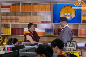 དམངས་ཁྲོད་ནོར་བུ་འཚོལ་མཁན།