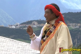 ཡི་གེ་མི་ཤེས་པའི་སློབ་གཙོ།