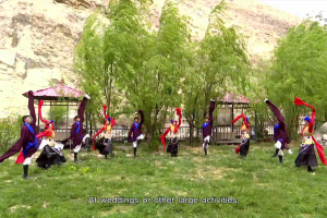 Nine-step Circle Dance in Derong