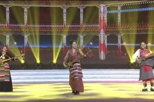 Playing and singing—Happy Reunion