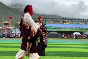 Clip of 2023 Yushu Horse Racing Festival in Qinghai Province