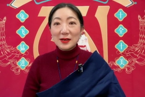 Zhang Yabin, a Beijing native, makes the Tibetan language an integral part of life