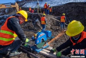 青海西寧至四川成都高速鐵路全線首座隧道開挖