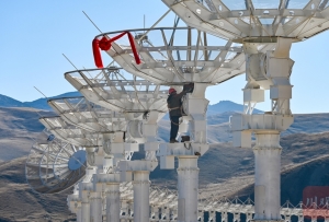 “觀天神器”現稻城 子午工程二期圓環陣太陽射電成像望遠鏡完成系統集成