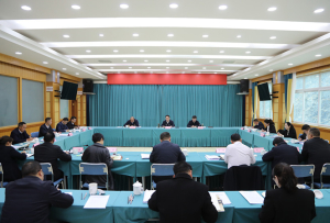 找準定位 堅定信心 敢為敢闖 努力在甘孜現代化建設進程中走在前列勇當先鋒