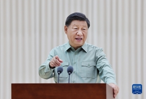 習近平在視察78集團軍時強調 創新集團軍建設管理和作戰運用方式 全面提高部隊備戰打仗能力