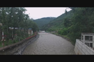 《岗日杂塘》航拍 卓克基