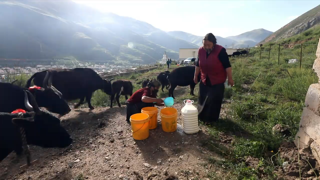 A Visit to Changu Village: A Riverside Village's Happy Stories