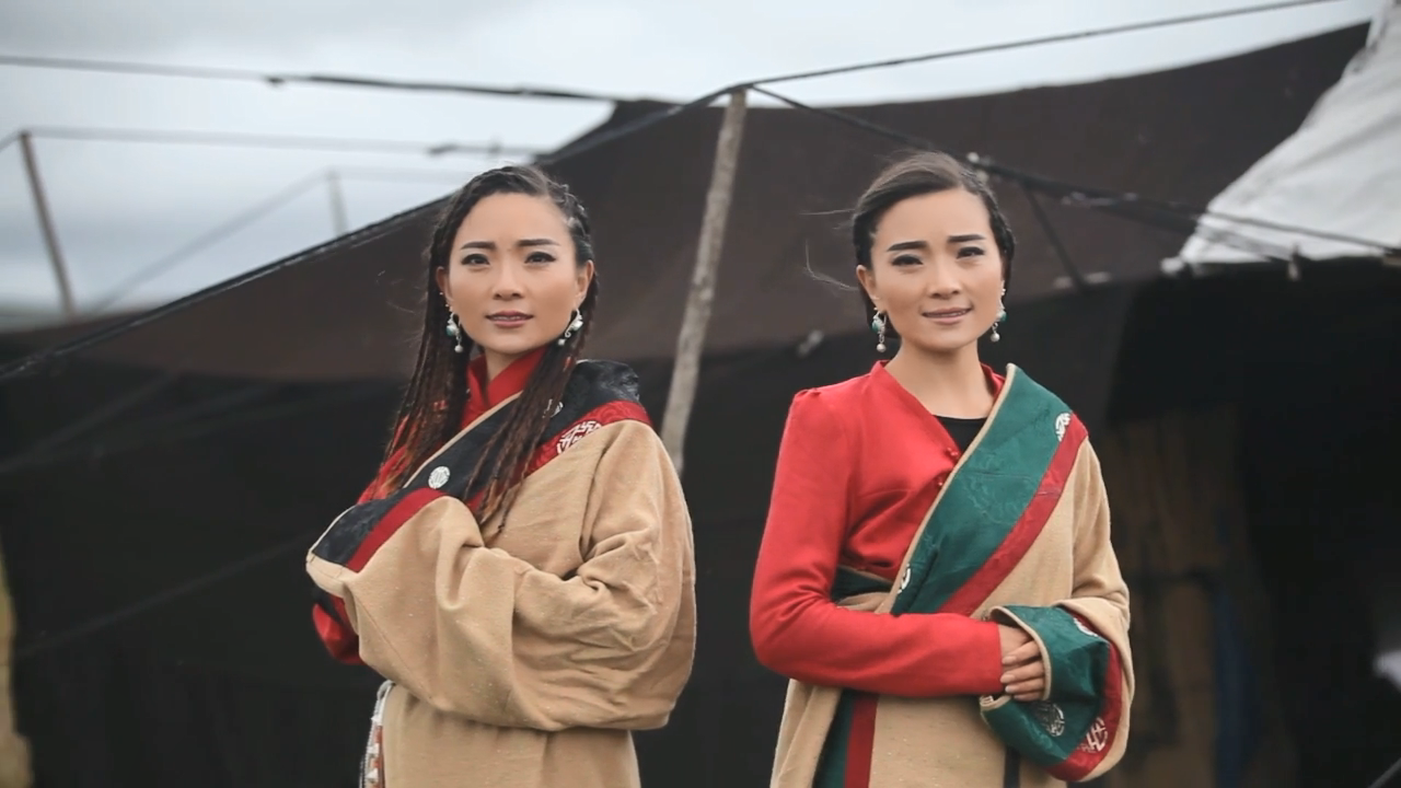 འཁོར་བའི་བརྩེ་གླུ།