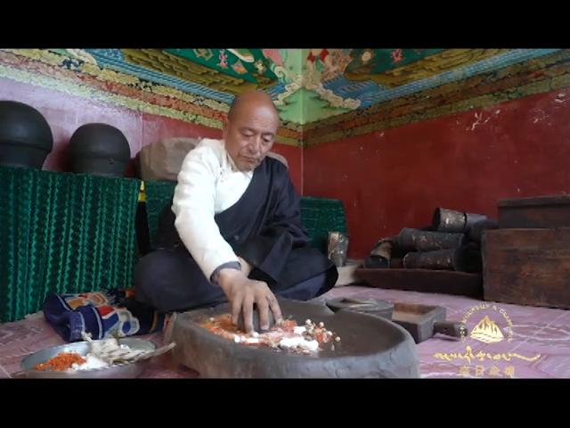 《格桑啦》：藏都医学章松