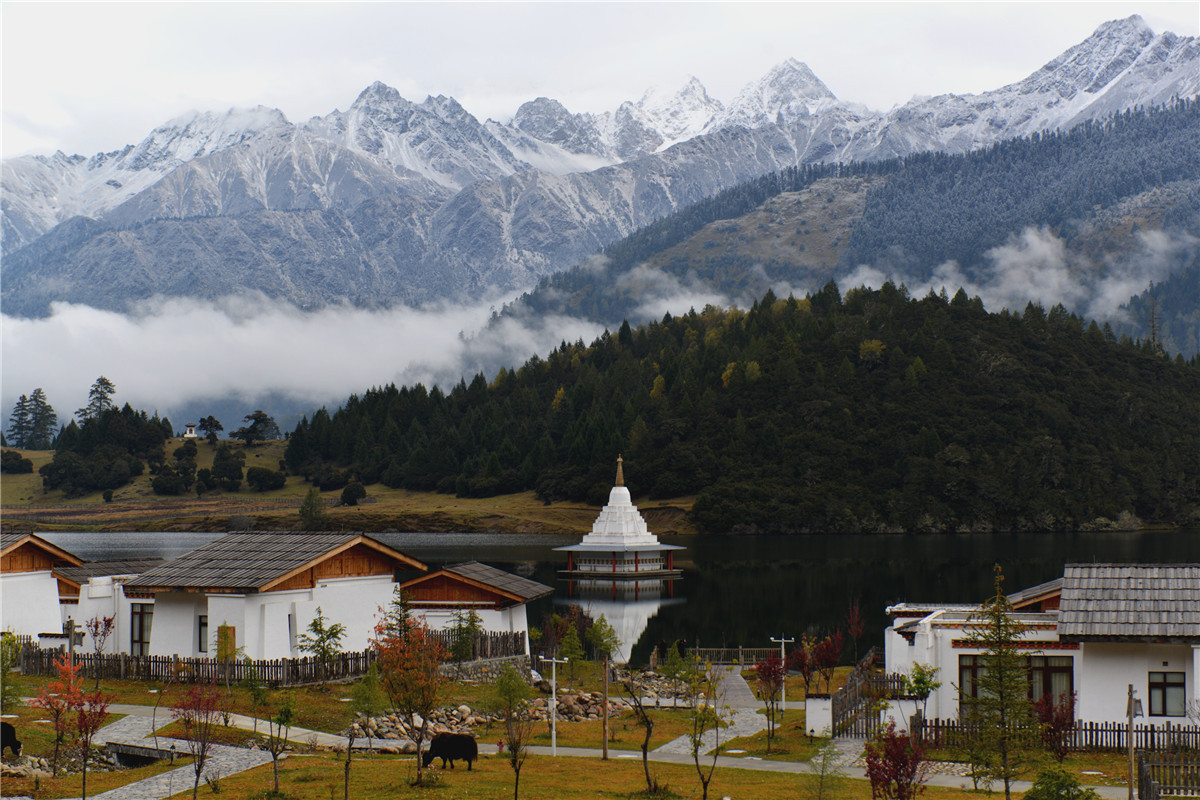 'China's Switzerland' sees big tourism push