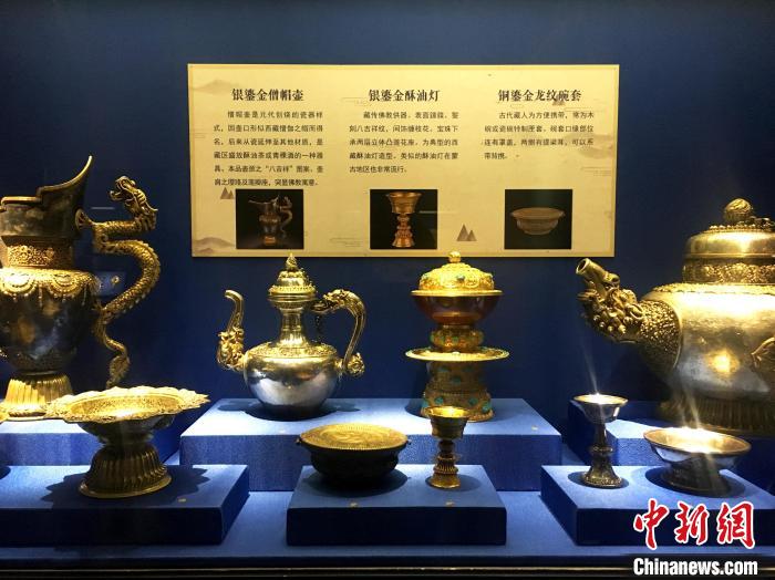 展覽上的部分展品。　張強 攝