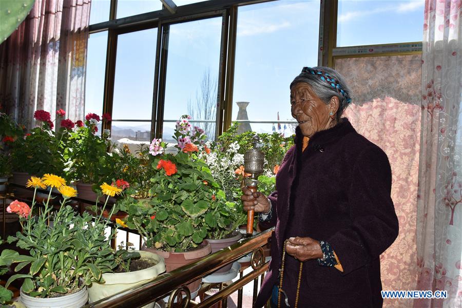 China Focus: Unshackled from serfdom, Tibetans enjoy better lives after democratic reform