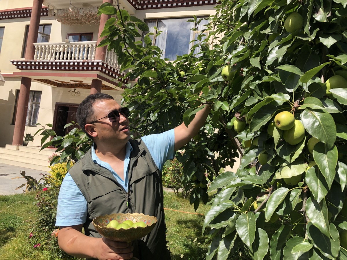 Ex-lumberman shows way to prosperity