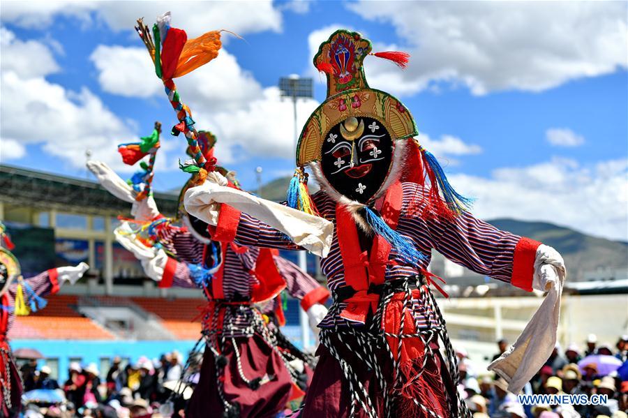 Tibetan Opera: A 'living fossil' of Tibetan culture